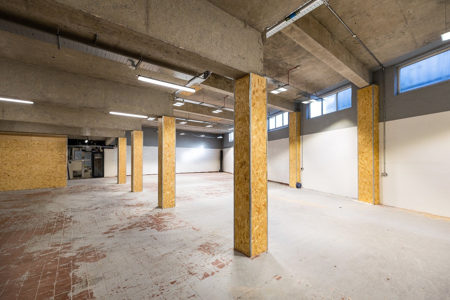 Industrial units to rent in Bristol and Bath.